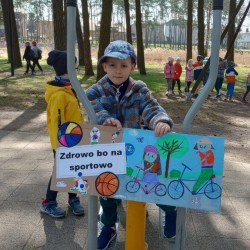 Dzieci podczas zabaw na Dotyku Jury