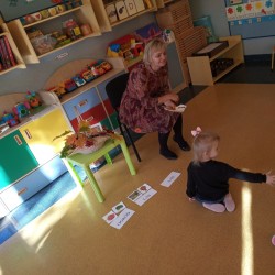 Zajęcia z Panią Bibliotekarką w ramach projektu Mały Miś w świecie wielkiej literatury